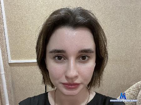 desirae-vosburgh flirt4free performer Hi sweet! we want play! Play with us pls!