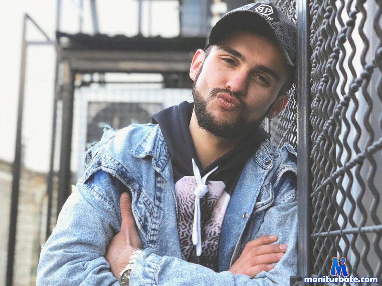 curry-boi Flirt4free performer Feet Paddling/Spanking/Whips Dirty Talk Master / Slave Domination Jerk off Instruction Sugar Daddy Nipple Clamps Discipline Findom Exhibitionism Armpit Muscle Worship
