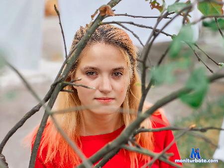 monika-moorr flirt4free performer Look into my eyes, and take a deep in my ocean ;)