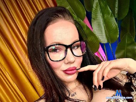 chris-kirsten flirt4free performer Sexy, tall and delicious, that special girl you always missd in your life