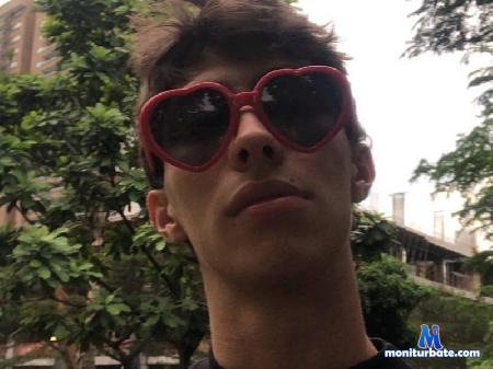 troy-thomson flirt4free performer Let it flow 