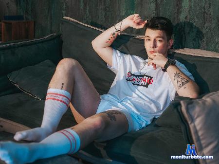 chris-glaiwe flirt4free performer  Hello y`all! My name is Alex and I`m so glad to see u here! ;)