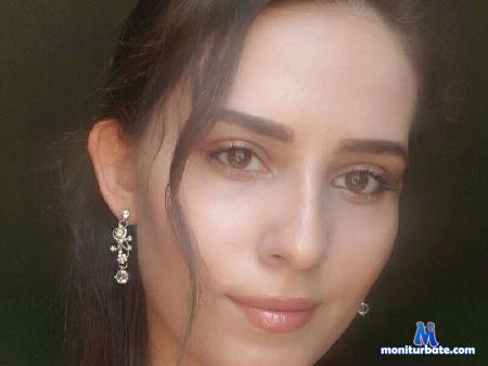 elwine-galen flirt4free performer Hi sweet! we want play! Play with us pls!