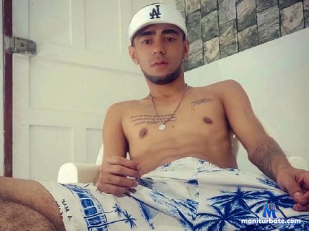 leandro-kent flirt4free performer  I would like to have by my side to go crazy with pleasure