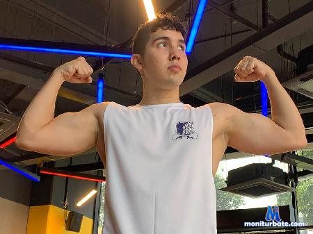 hank-dangler flirt4free performer I'm Young artist, I like to have fun and meet people