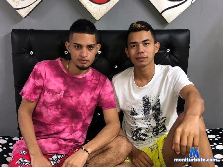 gael-stick-and-enzo-lunar flirt4free performer welcome to our room 