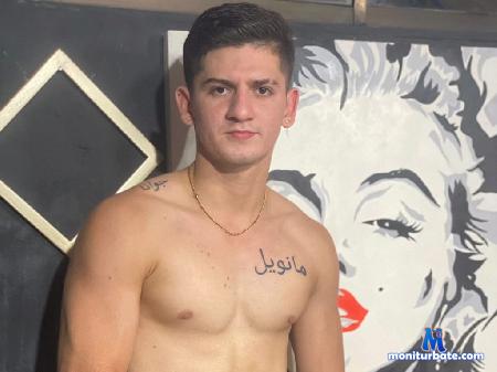 justyn-madgiber flirt4free performer Hey funny guy here!