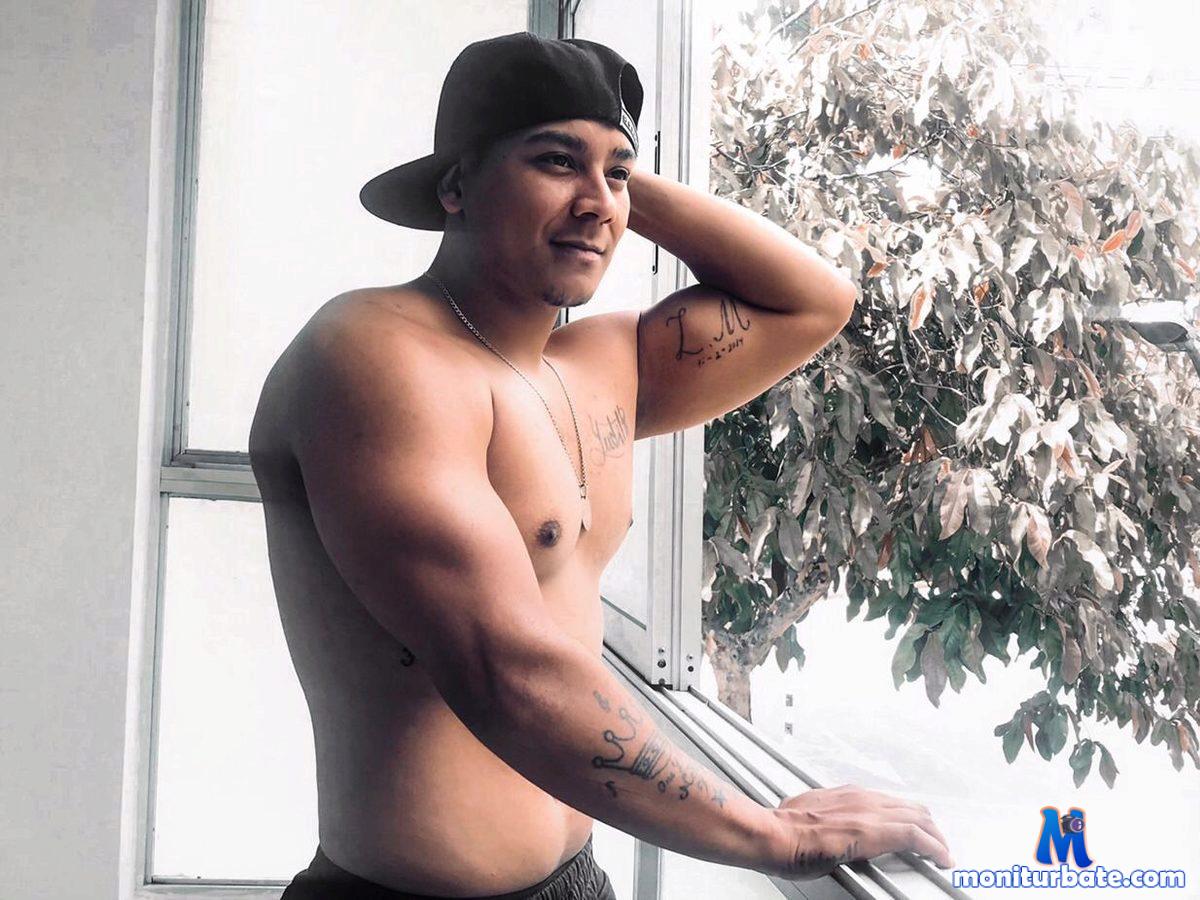 thiago-brooks Flirt4free performer Feet Domination Jerk off Instruction Teasing Handcuffs Nipple Clamps Whip Slaves Bad Cop/Good Cop Legs Humiliation Coach/Trainee Tickler Tickling Training Voyeurism Smoking Food Wrestling