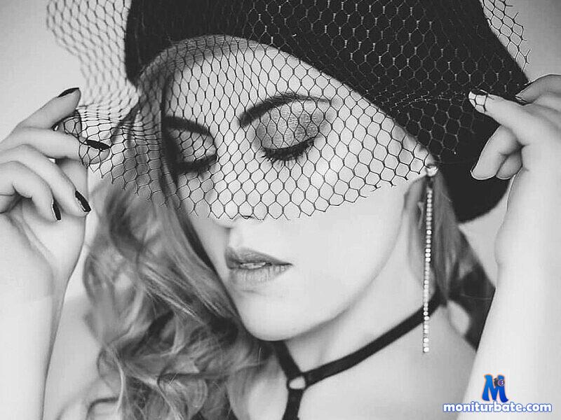 rouse-anne Flirt4free performer Feet Nipple Play Boss / Secretary Dirty Talk French Maid/Client Vibrator Butt Plug Domination Stockings/Panty Hose Sugar Daddy Teasing Handcuffs Whip Cuckolding Cheerleader/Jock Cowboy/Cowgirl Giant Dildo Rope Play Wet and Messy Findom