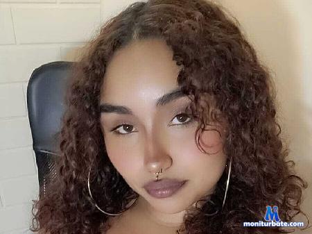honey-browne flirt4free performer Let's wake up the magic.