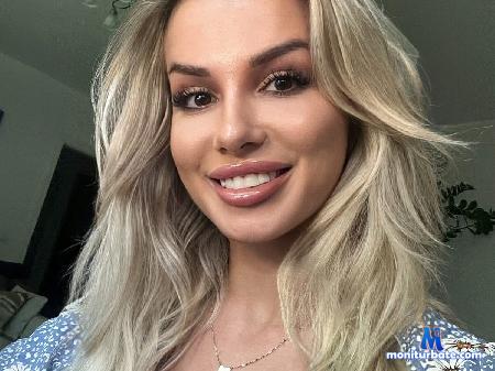 cornelia-adams flirt4free performer A SENSUAL BLONDE WHO LOVES TO HAVE FUN