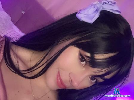 bonny-venus flirt4free performer Let's try something together that reminds us, let's fly with our imagination, even for some minute