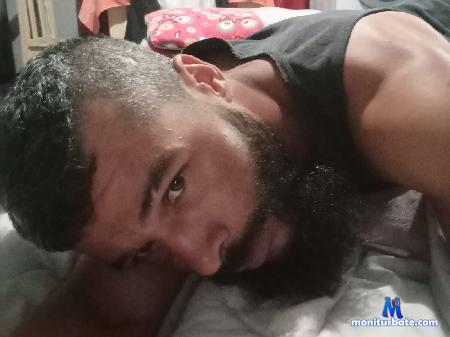 oliver-pika flirt4free performer Perfil Sexy: Moreno Irresist&iacute;vel Apaixonado por aventuras e adrenalina? Ent&atilde;o voc&ecirc; vai adorar me 