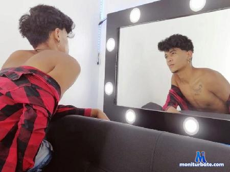 ian-paterson flirt4free performer hello welcome to my room show my feet 10 tips show my ass 25 tips show my cock 50 show my cock hard 