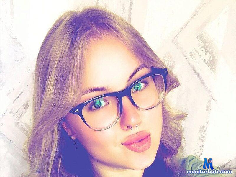 judith-wilson Flirt4free performer Anal Feet Nipple Play Domination Face Sitting Jerk off Instruction Legs Spanking Big Toys Tickling