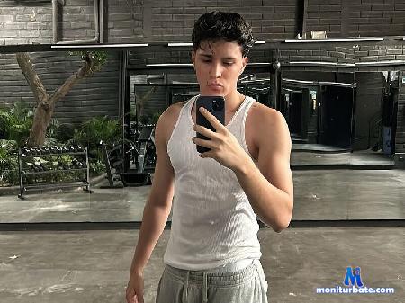 philip-jackson flirt4free performer Always have a smile