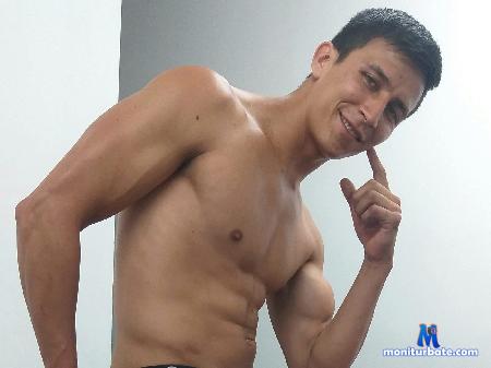 fernando-woodman flirt4free performer Muscle master