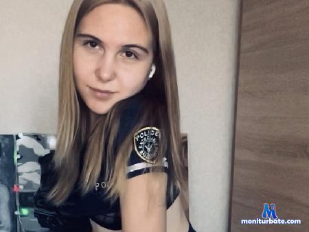 bonny-fassino flirt4free performer Hello bb! let's have much fun! 