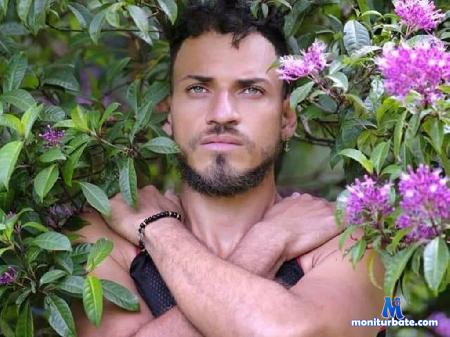 matt-alleen flirt4free performer I am open mind I am in up to everything; I just need to get right excited and you will get evrything