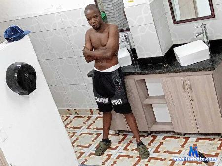 charly-vergoniti flirt4free performer I like to dominate submissive men