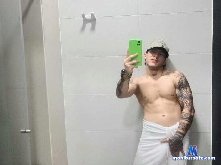 yeiiko-moreno flirt4free performer chico en busca de diversion y dinero 