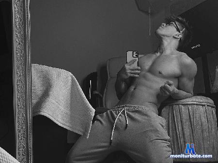 maxx-coopper flirt4free performer What you see . It's just half of what I can give you 