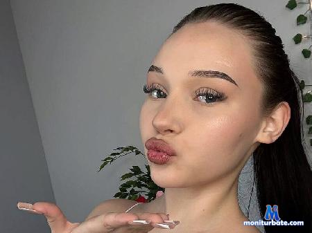 clare-boadway flirt4free performer Hi sweet! we want play! Play with us pls!