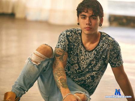 asher-cooper flirt4free performer Versatile Latin guy with good empathy and very hot