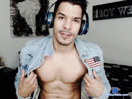 anzor-g flirt4free performer Latin gifted man who wants to do good sex friends