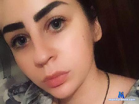 mariaa-maree flirt4free performer Beautiful cute girl))