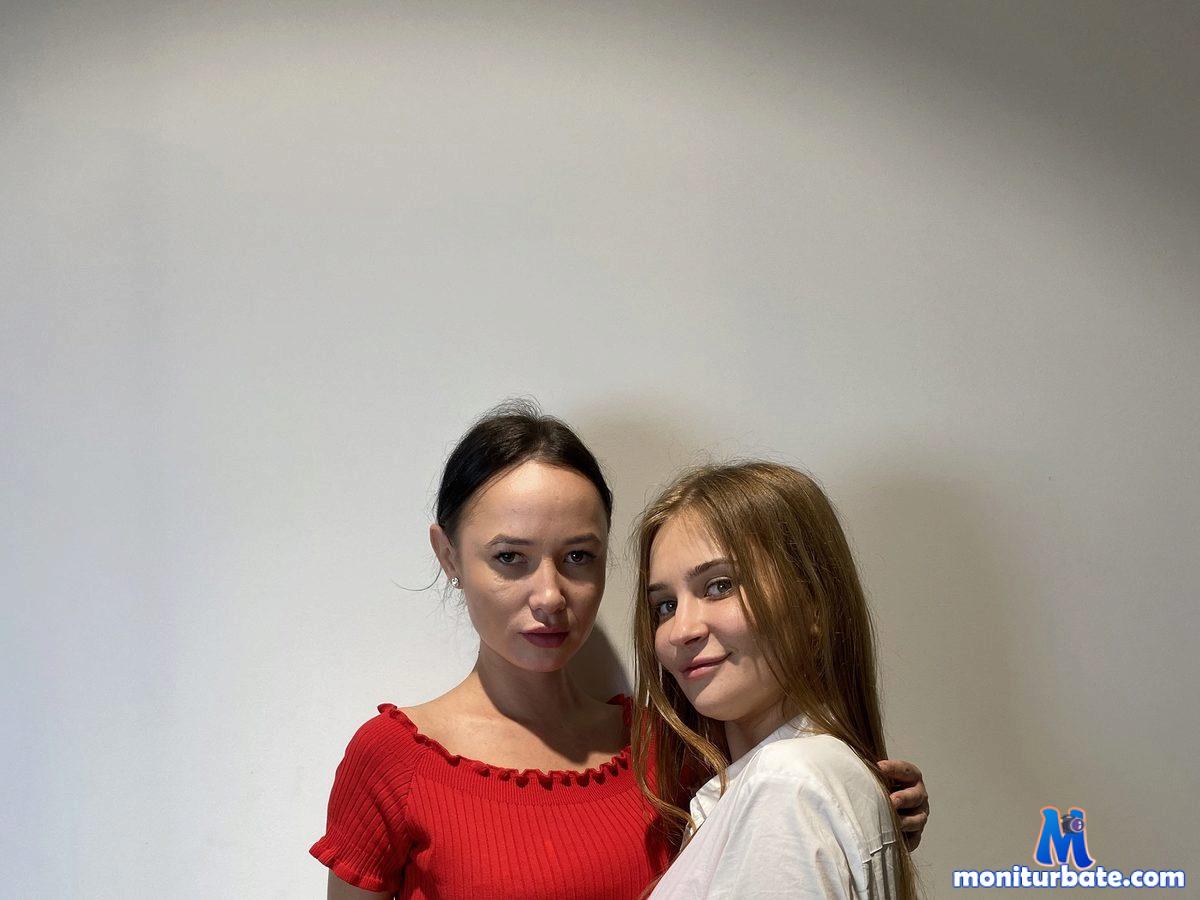 brittany-kott-and-lanna-dunof Flirt4free performer 