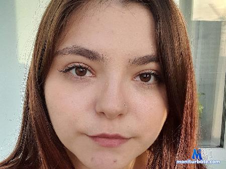 lois-coleson flirt4free performer very goood lf u play with me here 