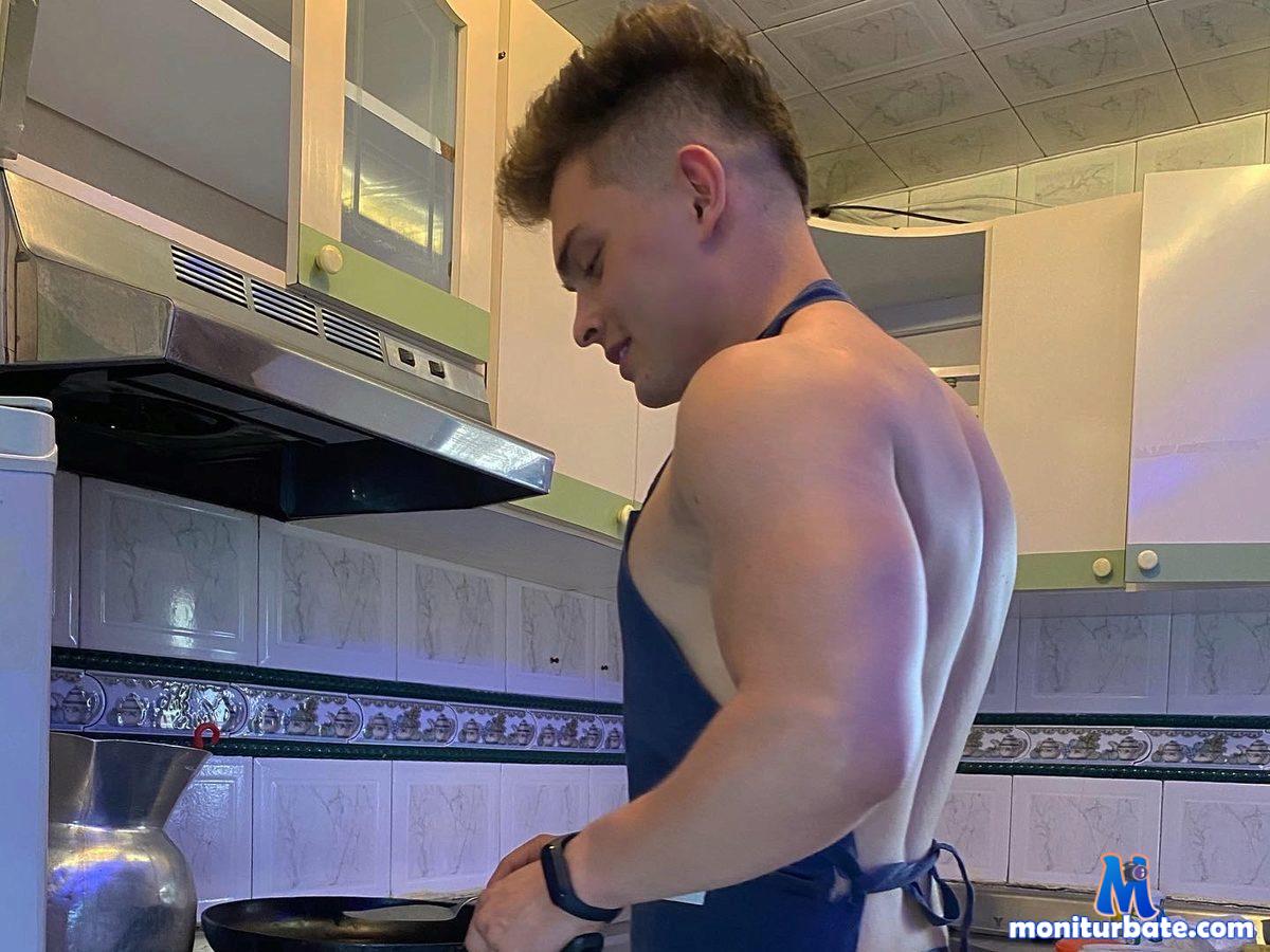 alan-cossio Flirt4free performer Feet Domination