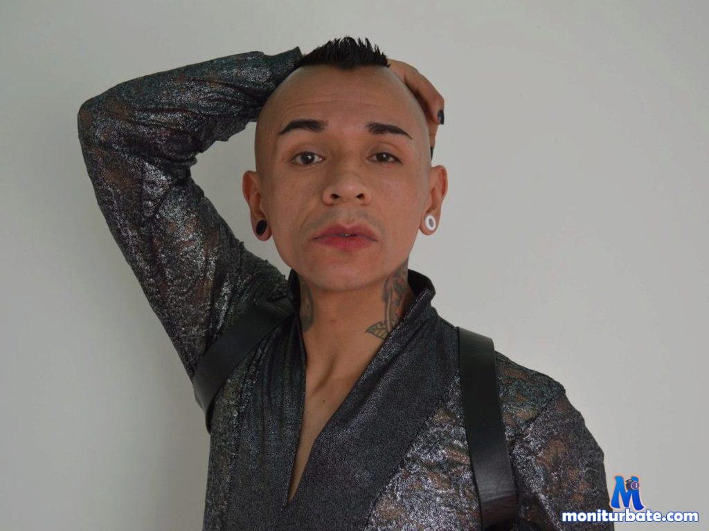 julian-flux Flirt4free performer 