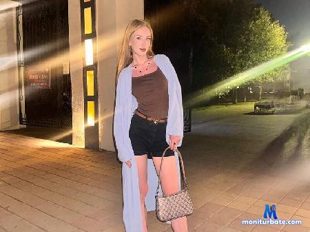 marceline-vilmont flirt4free performer Hi sweet! we want play! Play with us pls!