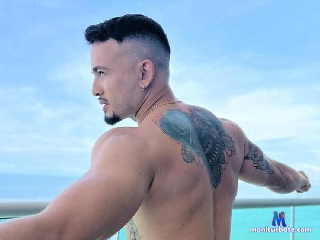 paolo-triana flirt4free performer Your fantasy, live and in full color.