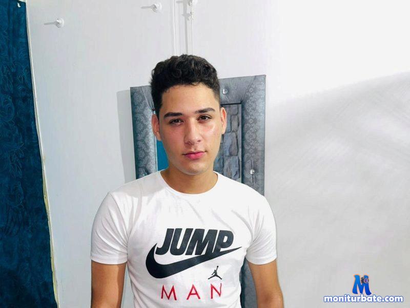zadkiel-burk Flirt4free performer 