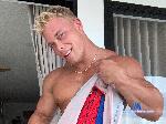 loki-andersen flirt4free livecam show performer CRAZY MUSCLE GUY WHO LOVES COSTUMES!