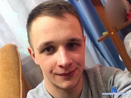 dustin-simmons flirt4free performer Strong, cute and funny