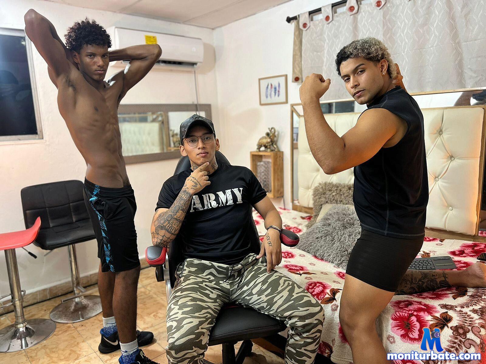 eros-and-blake-and-cristian Flirt4free performer 