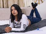 nicole-wonders flirt4free livecam show performer Soy una chica un poco tímida pero alegre, con interés en conocer personas interesantes