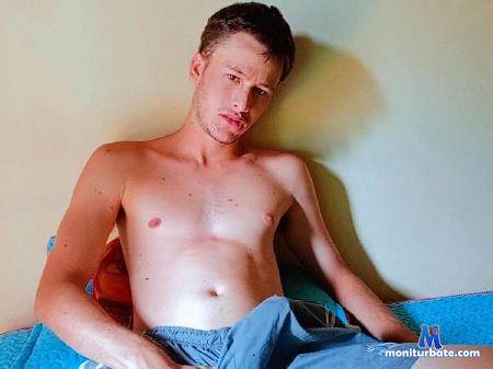 michael-montoya flirt4free performer Hi, welcome to my room