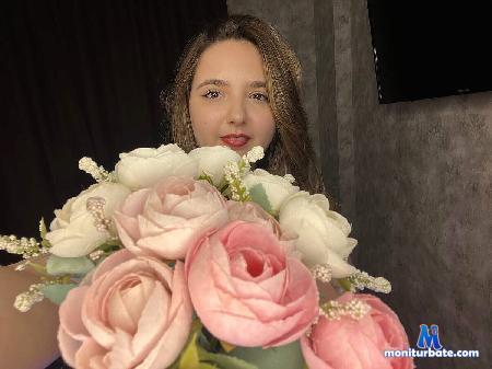 lucille-clyde flirt4free performer Hey, I want to have fun with you and enjoy your company with me ^^