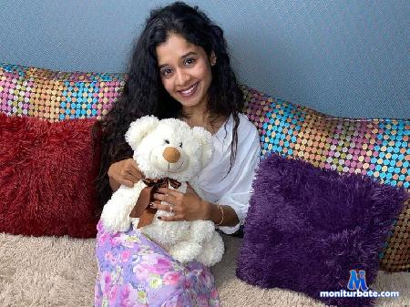 keira-tyler flirt4free performer Butterflies are beautiful to see, hard to catch me, like me.