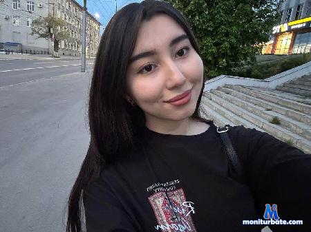 celina-maeno flirt4free performer Hi sweet! we want play! Play with us pls!