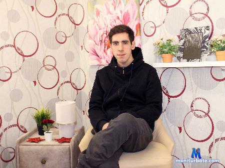 logan-foxy flirt4free performer Hello! Im new here :) Lets talk!