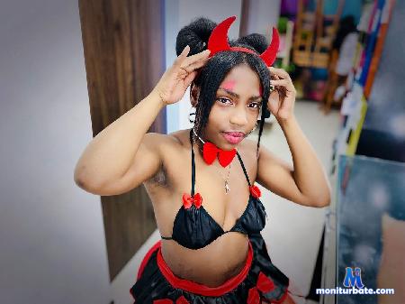 kloe-naaugthy flirt4free performer I am a girl who likes to do new things and make them come true