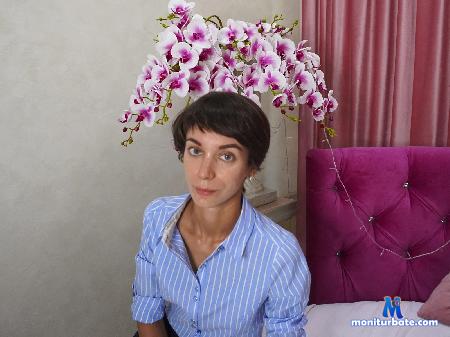marry-moore flirt4free performer Trust me I will be your Only One here ♥