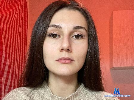 therese-sperl flirt4free performer Hi sweet! we want play! Play with us pls!