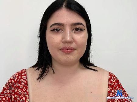 tess-durham flirt4free performer Hi sweet! we want play! Play with us pls!